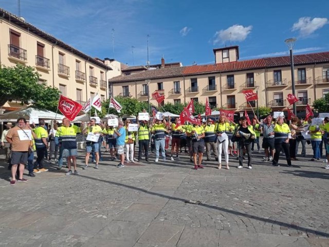 Nueva movilización de los trabajadores de Aquona en Palencia